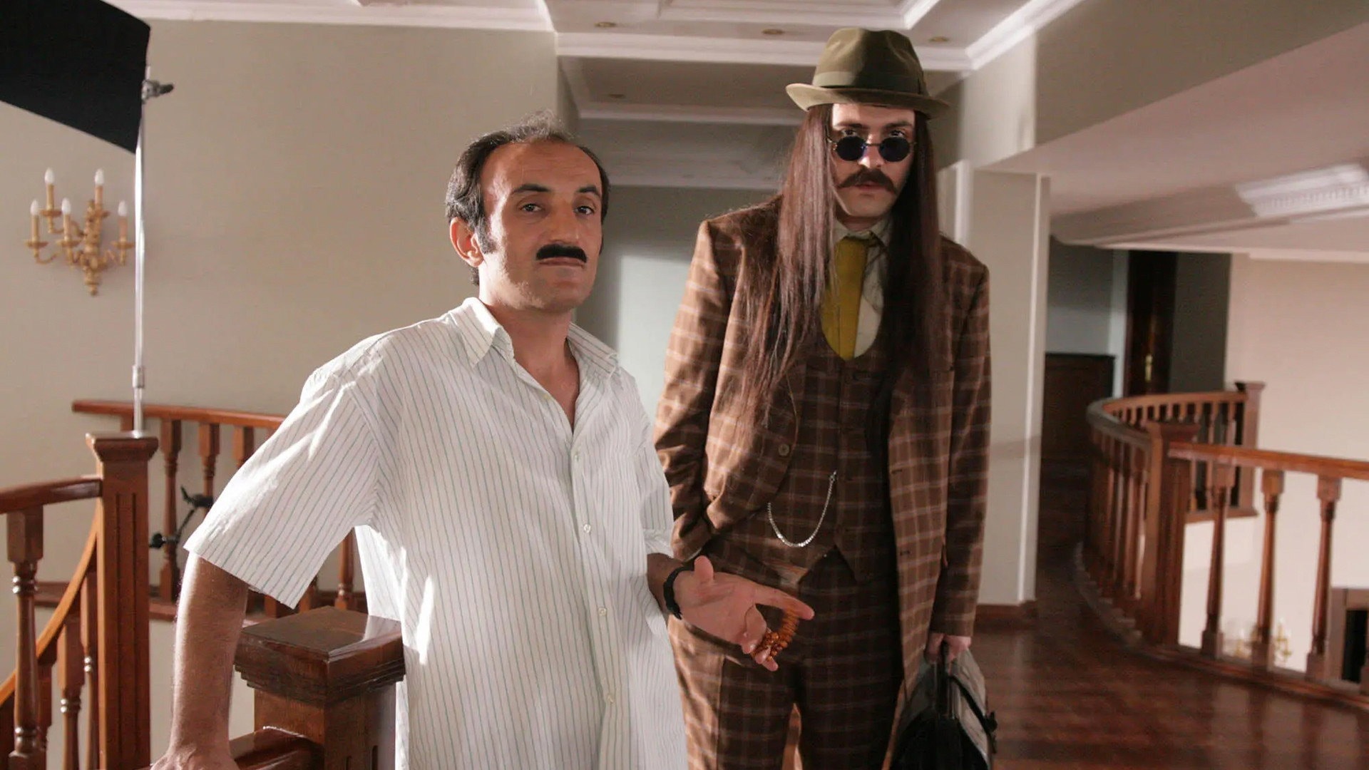 Kutsal Damacana: Dracoola 2
